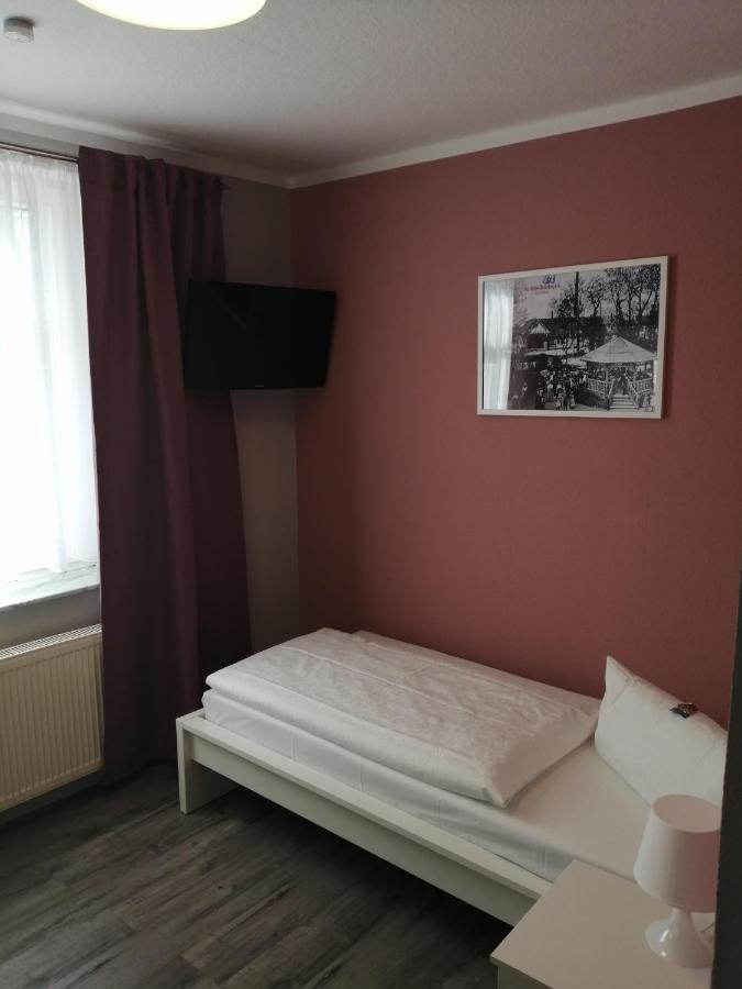 Hotel Altes Badehaus Bad Durrenberg Luaran gambar